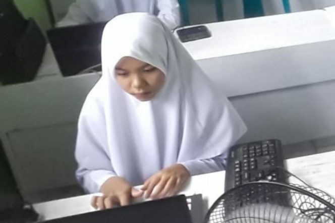 
					Siswa MAN 2 Mandailing Natal Raih Juara Kompetisi Sains Nasional