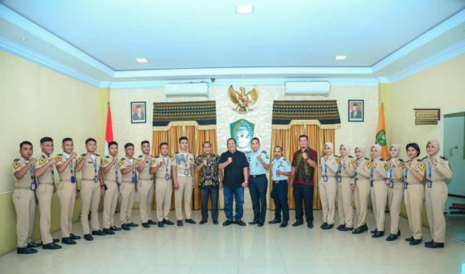 
					Walikota Padang Sidempuan Terima Silaturahmi Taruna STTD Bekasi