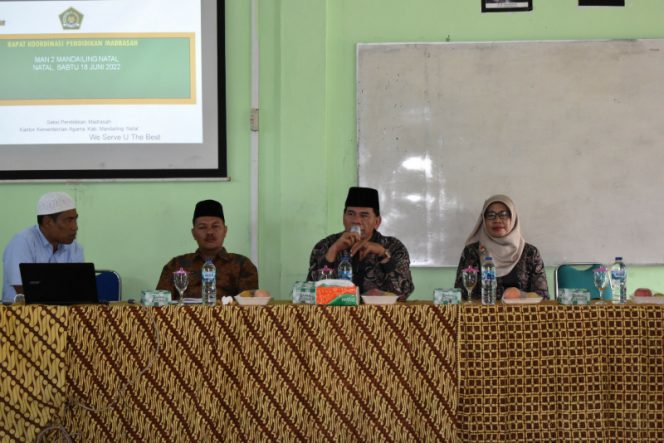 
					Kepala Madrasah Se Mandailing Natal Ikuti Rakor Peningkatan Kinerja di MAN 2 Madina