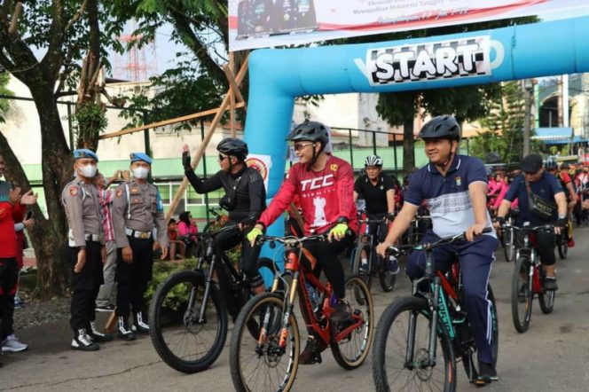 
					Polres Padang Sidempuan Dan Tapsel Laksanakan FUN BIKE Semarak HUT Bhayangkara Ke- 76