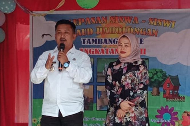 
					Hadiri Penammatan PAUD Haholongan Desa Tambangan Jae, Camat : Masa Depan Bangsa Ini Ditangan Kalian