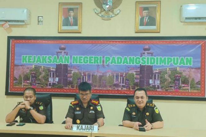 
					Kejari Padang Sidimpuan Tetapkan Tersangka BTT tahun 2020