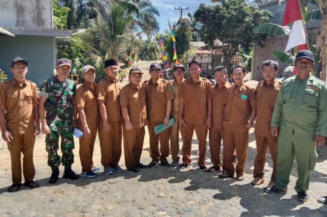 
					Meriahkan HUT – RI Ke 77, Desa Sido Makmur Percantik Lingkungan Pedesaan