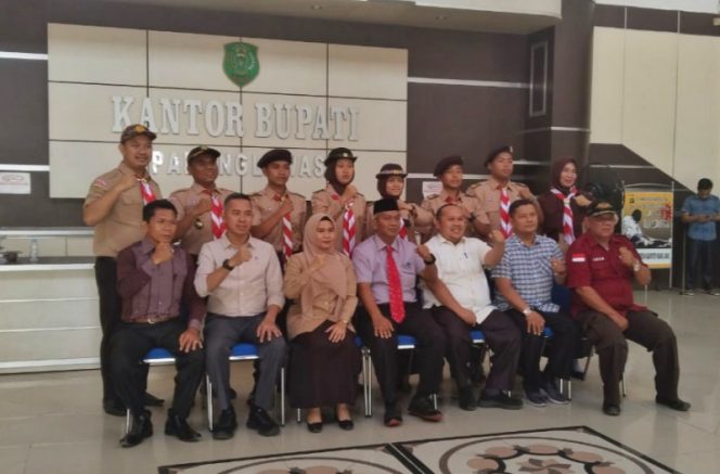
					Plt. Bupati Berangkatkan Kontingen Saka Bakti Husada Ke Bangka Belitung