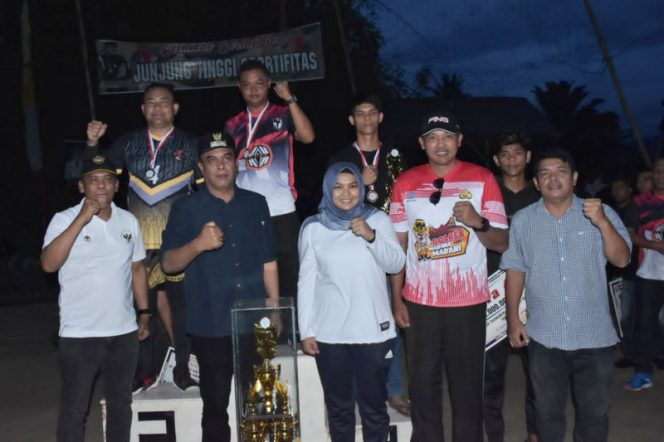 
					Pasadena Philips Juara I Turnament Volly Piala Bupati Madina Cup II 2022