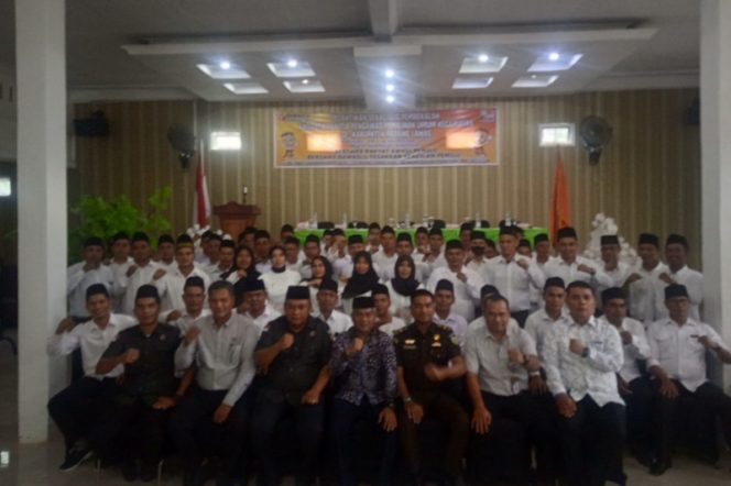 
					Ahmad Zarnawi Hadiri Pelantikan 51 Anggota Panwaslu Kecamatan Se – Kabupaten Palas