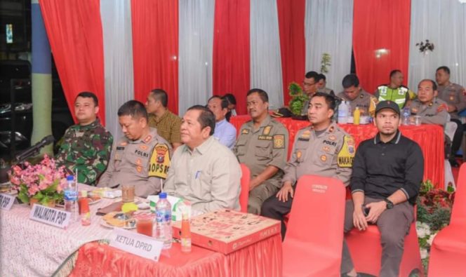 
					Walikota Bersama Forkopimda Ikuti Dialog Interaktif Bersama Kapolri Dan Panglima TNI