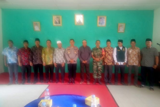 
					Forkopincam Batahan Sambut Kedatangan Kapolsek Baru Iptu M. Dalimunthe