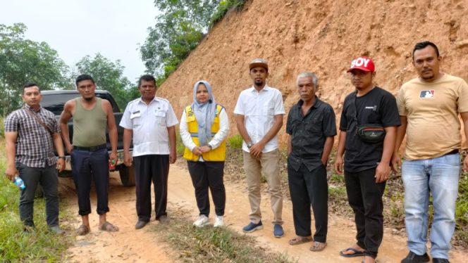 
					Pembangunan Jalan Menuju Desa Sopo Batu Dilanjutkan, Kadis PUPR Minta Dukungan Semua Pihak