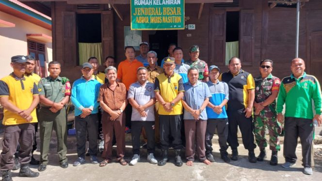 
					Jelang HUT Bhayangkara Ke 77, Kapolsek Kotanopan Gelar Kegiatan Bhakti Sosial