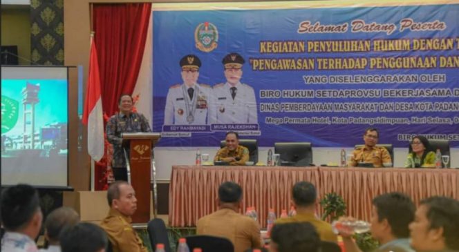 
					Walikota Irsan Buka penyuluhan Hukum Bagi Kepala Desa se Kota Padangsidimpuan