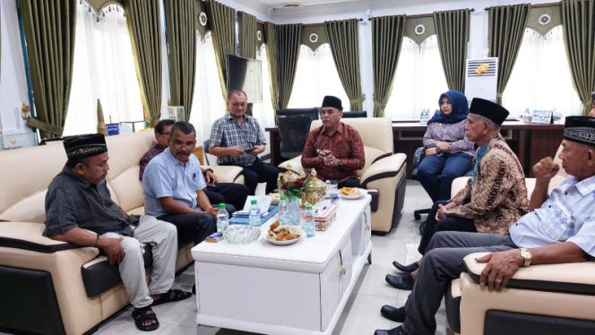 
					Lembaga Adat Budaya Ranah Nata Harapkan Dukungan Pemkab Madina Perjuangkan Plasma