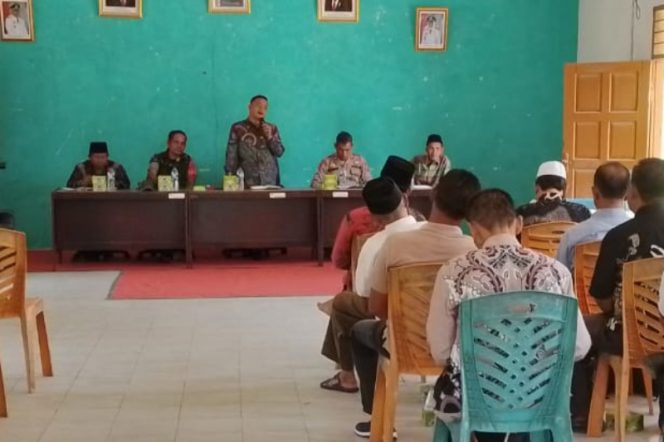 
					Forkompimcam Batahan Bentuk Panitia Peringatan HUT RI Ke 78