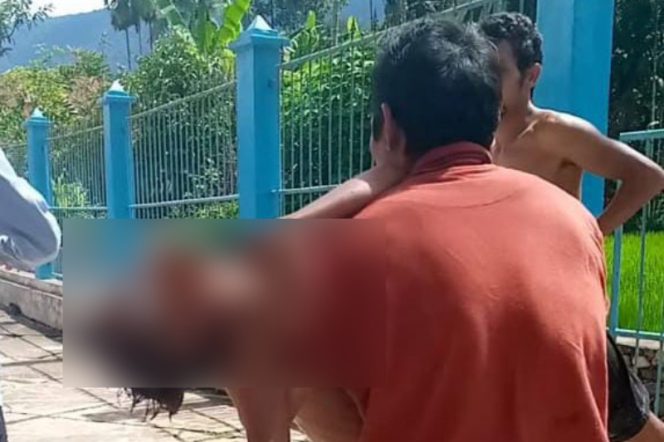
					Orang Gila Bacok Bocah 11 Tahun di Tambangan Hingga Terluka Parah