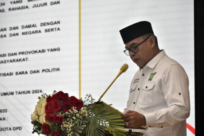 
					18 Parpol di Sumut Deklarasi Pemilu Damai 2024, Ketua DPW PKB Bacakan Naskah Deklarasi