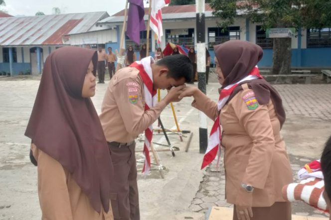 
					Gudep Pangkalan Pramuka SMP Negeri 2 Panyabungan Lakukan Pelantikan Kacu