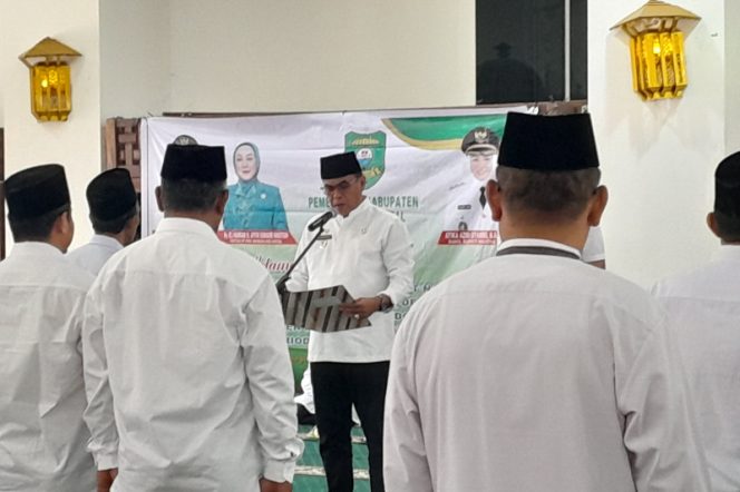 
					Bupati Sukhairi Kukuhkan Pengurus Baznas dan BWI Madina Periode 2023 – 2028