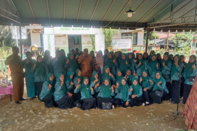 
					Kades Sido Makmur Lantik Pengurus TP-PKK Desa Periode 2024 – 2029