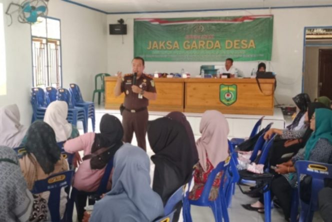 
					Sosialisasi Jaksa Garda Desa, Cabjari Natal : Kenali Hukum, Jauhi Hukuman