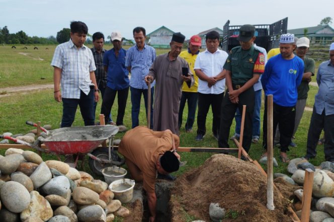 
					Lantunan Sholawat Iringi Peletakan Batu Pertama Pembangunan Gedung Serba Guna Singkuang l