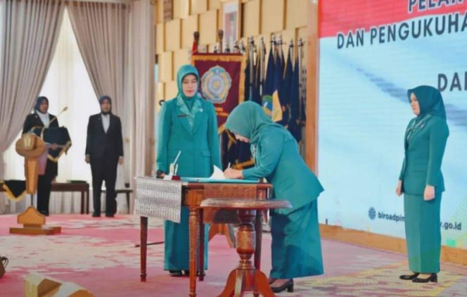 
					Penjabat TP PKK Sumut Lantik Penjabat TP PKK Padangsidimpuan