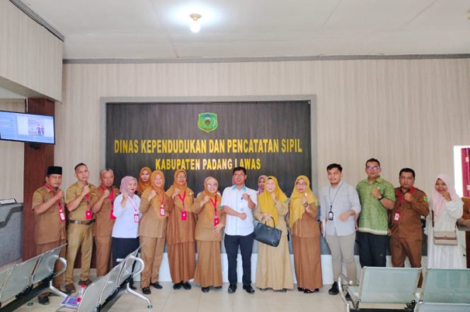 
					Kadis Disdukcapil Palas Terima Kunjungan Kerja Ombudsman RI Provinsi Sumut