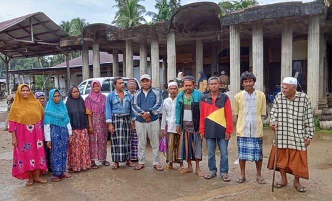 
					Warga MBG Yakin Paslon SAHATA Lanjutkan Pembangunan Infrastruktur Pantai Barat