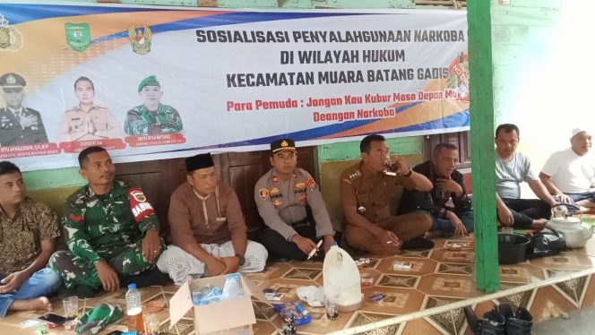 
					Forkopimcam MBG Sosialisasi Bahaya Narkoba di Desa Panunggulan dan Tagilang Julu