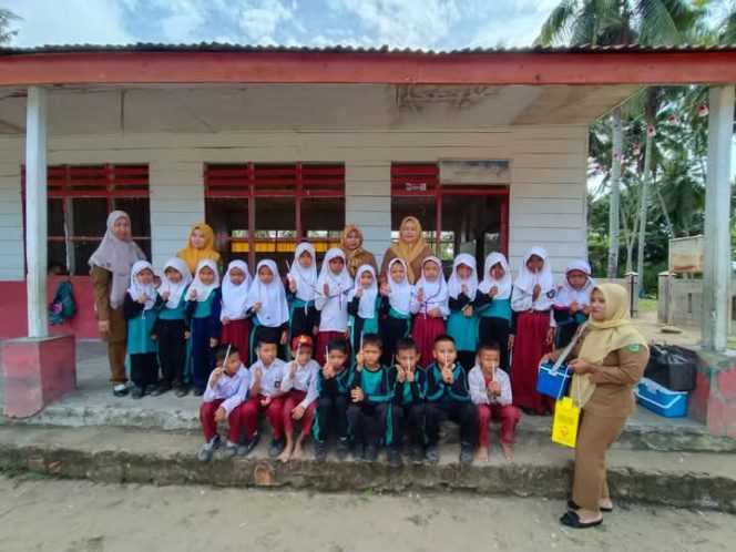 
					Puskesmas MBG Melaksanakan Bulan Imunisasi Anak Sekolah (BIAS) di SDN 395 Singkuang