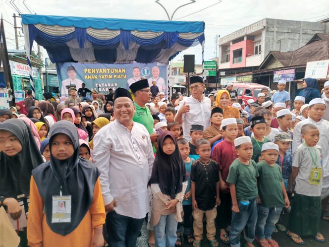 
					Bobby – Surya Menyantuni Ribuan Masyarakat dan Anak Yatim di Madina