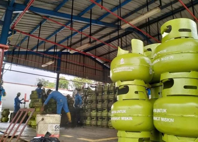 
					Ini Penyebab Gas LPG 3 Kilogram Langka di Mandailing Natal