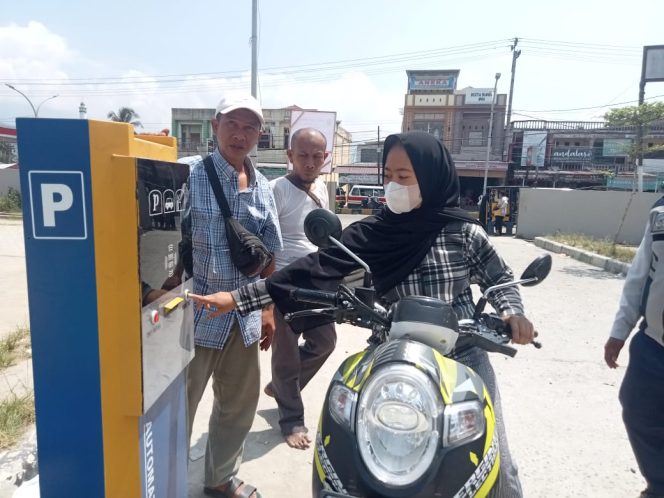 
					Simulasi Parkir Elektrik di Pasar Baru Panyabungan