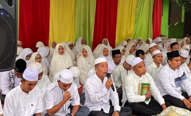 
					Man 1 Madina Gelar Khatam Al – Quran Bagi Siswa-siswi Kelas 12