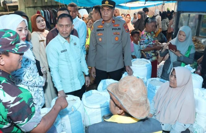 
					Jelang Ramadan, Sekda Tapsel Sidak Ke Pasar Sipirok