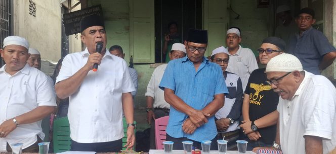 
					Sukhairi Pastikan Tetap Bersama Anak Yatim Meski Nantinya Tidak Jabat Bupati Madina Lagi