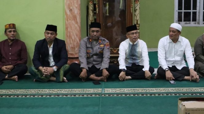 
					Waka Polres Menghadiri Safari Ramadhan Pemkab Palas 1446 H/Tahun 2025