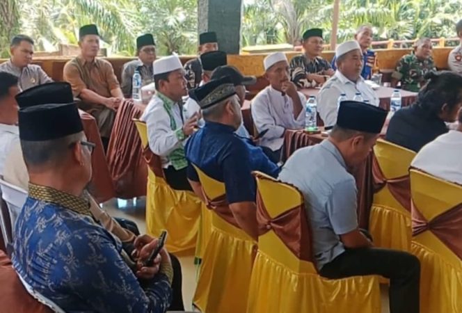 
					Kunjungan Bupati di Natal, Ketua MUI Adukan Masalah Sampah dan Dampak Peti di Hulu Sungai Batang Natal