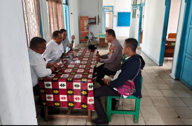 
					Jalin Silaturahmi dan Perkuat Sinergitas, Kapolsek Linggabayu Sambangi Kantor Kecamatan