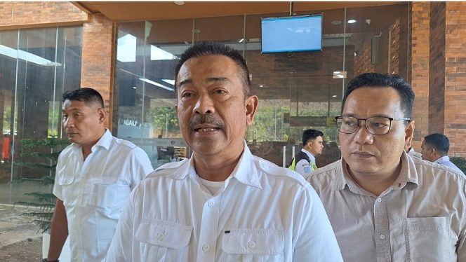 
					Bupati Madina Akan Surati EBTKE Turun ke Roburan Dolok Terkait Munculnya Sumur Panas Baru