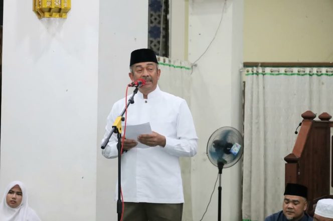 
					Lepas Keberangkatan Haji, Bupati Madina Minta Jamaah Untuk Mendoakan Kabupaten ini