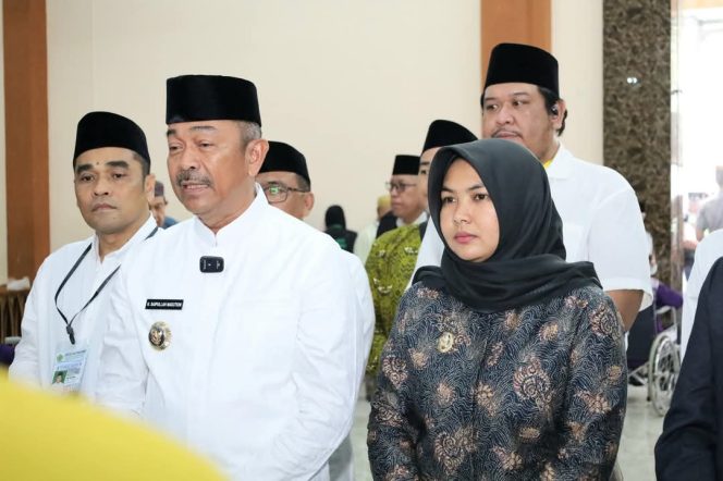 
					Bupati Madina Lepas Keberangkatan JCH Kloter 10 ke Bandara Kualanamu