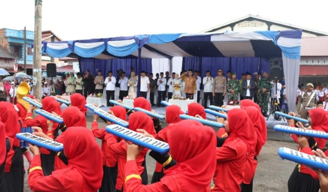 
					Ribuan Warga Semarakkan Pembukaan MTQ Ke -57 Tapsel