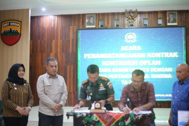 
					Pemkab Madina dan Kodim 0212 Teken Kontrak Kerja Sama Konstruksi Oplah