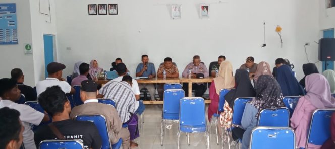 
					Pemdes Singkuang ll Gelar Musdes Bentuk Koperasi Merah Putih