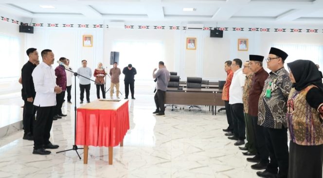 
					Bupati Madina Rotasi Sejumlah OPD, Kepala DPPKB dan Dinas Pendidikan Bergeser