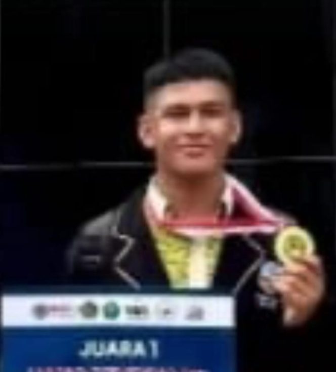 
					Ali Al Hawari Lubis Raih Medali Emas Juara 1 se Sumut Bidang Study Pendidikan Agama Islam