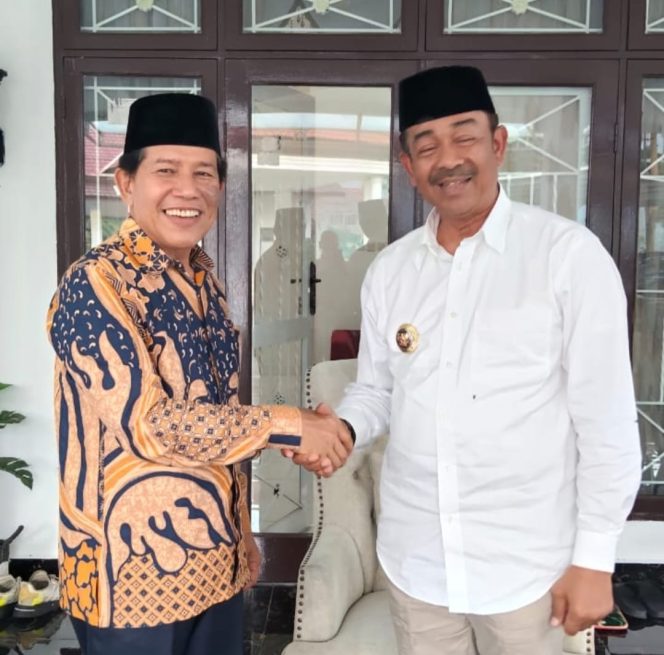 
					Bupati Madina Bahas Peningkatan Dunia Pendidikan dengan Rektor UGN Padang Sidimpuan