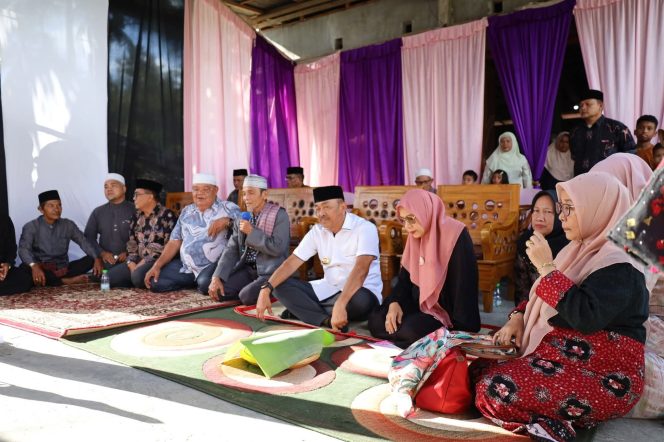 
					Bupati Madina Serap Aspirasi Warga Kotanopan dan Sampaikan 8 Program Prioritas 100 H Kerja