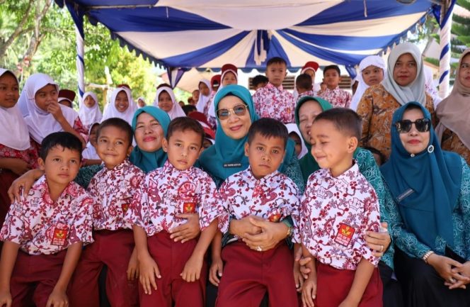 
					Dinas Ketahanan Pangan Madina Gelar Pelatihan dan Pemberian B2SA di SDN 126 Gunung Baringin