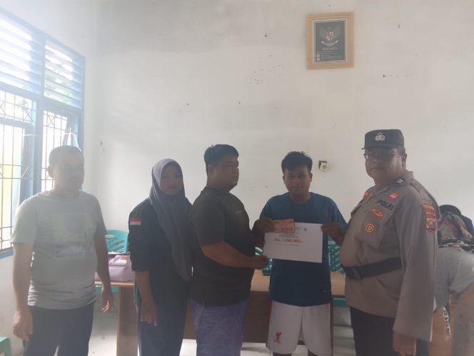 
					Kepala Desa Tagilang Julu Salurkan BLT- DD Bulan 1-6 Tahun Anggaran 2025